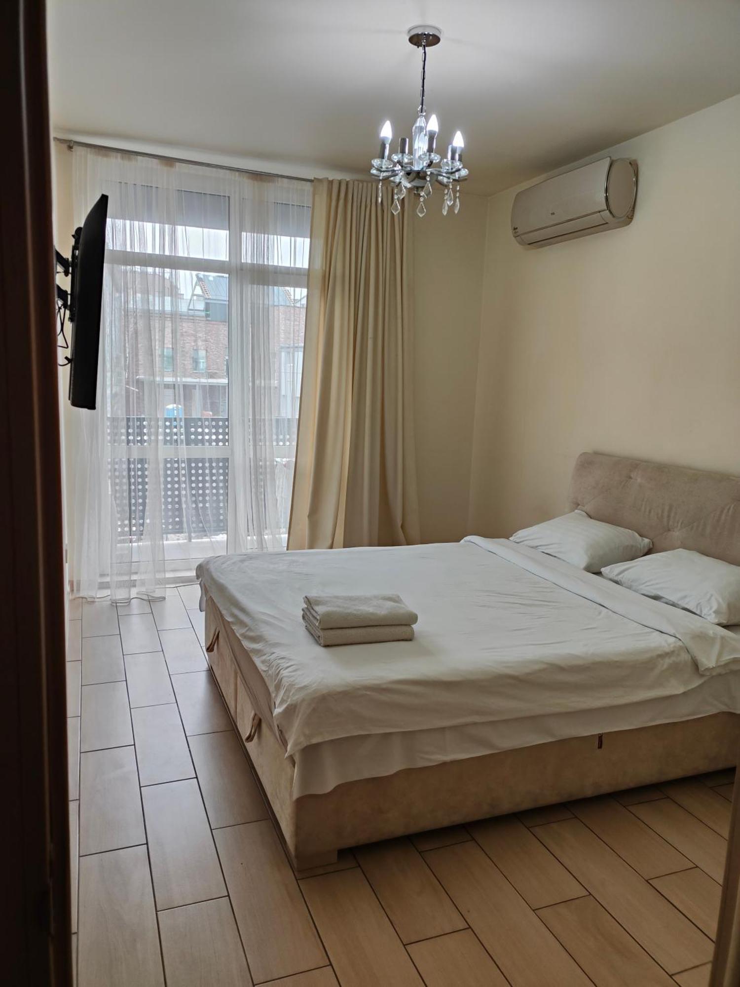 Vanilla Vip Apartment Lviv Extérieur photo