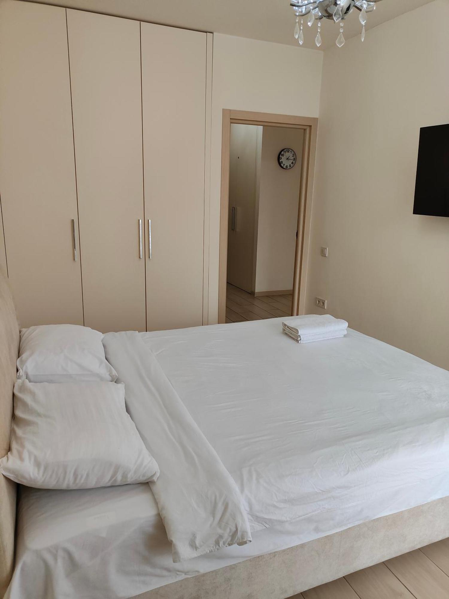 Vanilla Vip Apartment Lviv Extérieur photo